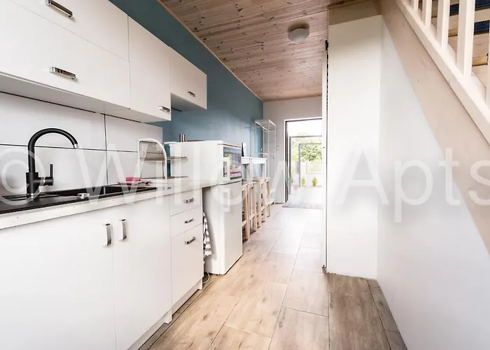 Willow Apts * Junoszyno