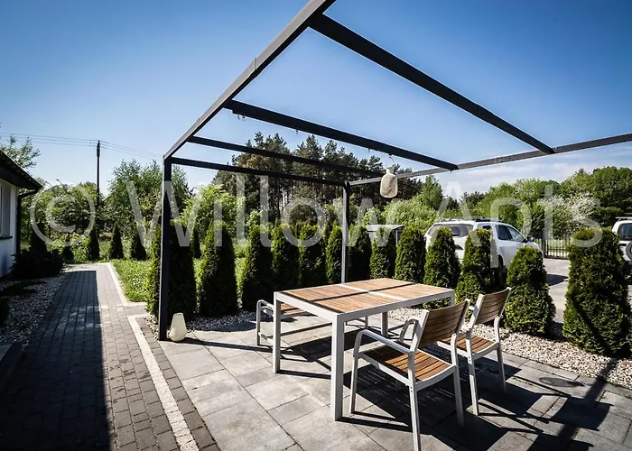 Willow Apts Junoszyno